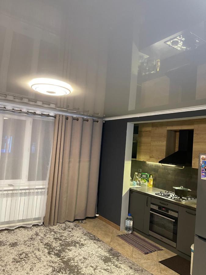 Fam_House Hotel Biskek Kültér fotó